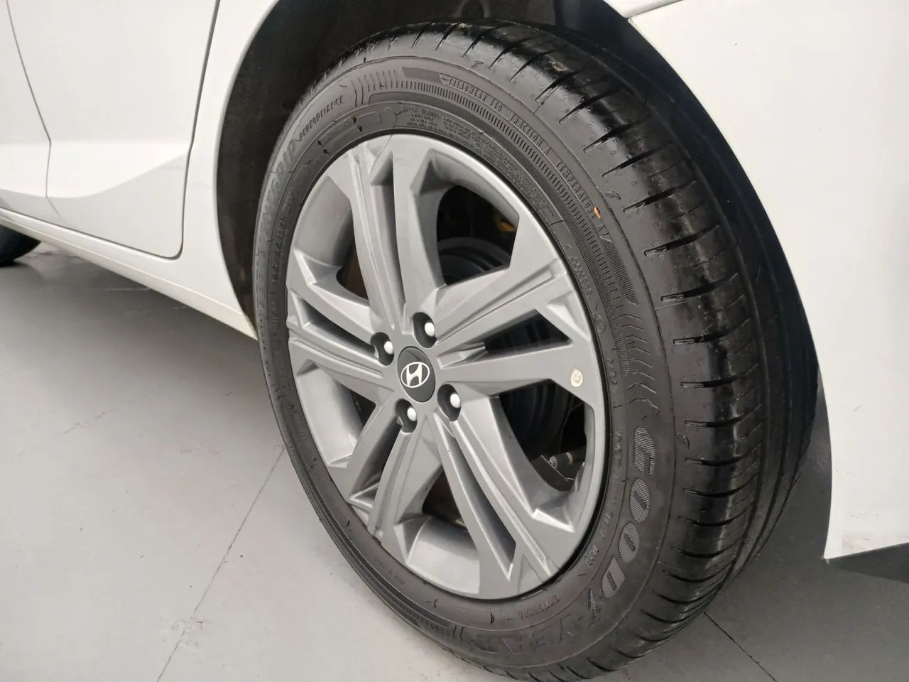 Hyundai HB20S Limited 1.0 TB Flex 12V Aut., foto 12 de 18