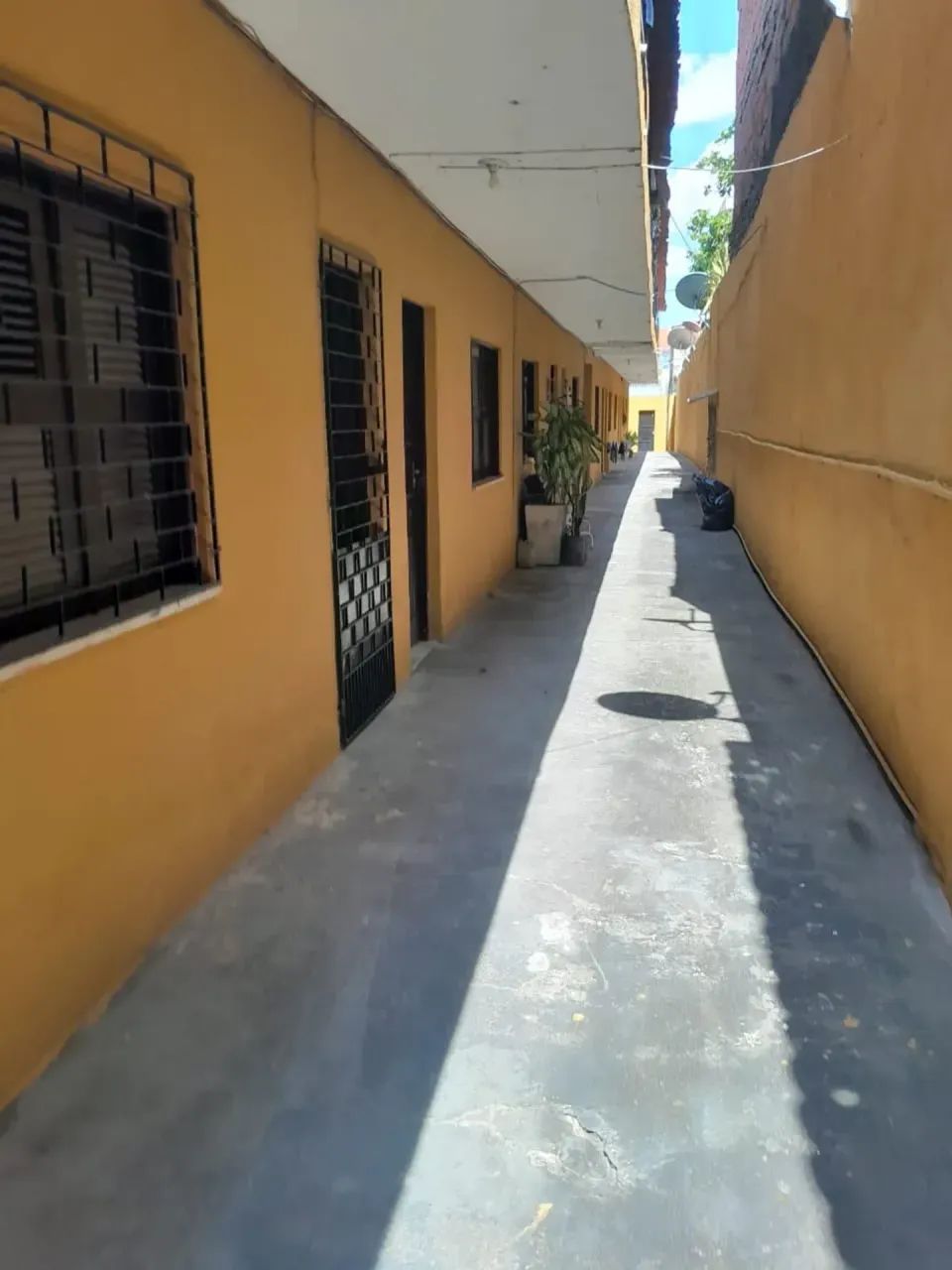 Prédio Residencial com 20 Kitnets (cada 40m2) com terreno de 605m2 -  Renda garantida - Foto 3