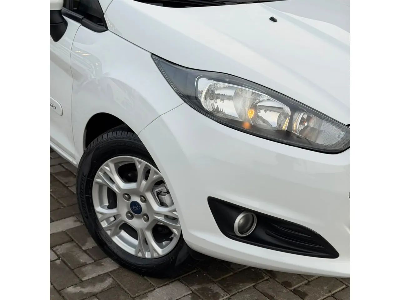 Ford Fiesta 1.6 SE Hatch 16V Flex 4P Powershift 2016 - Foto 5