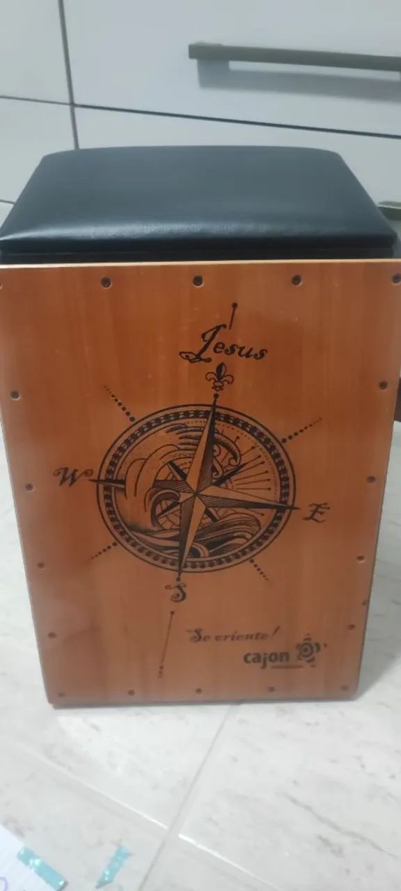 Cajón Percussion Inclinado Com Assento Estofado E Captação - Foto 4