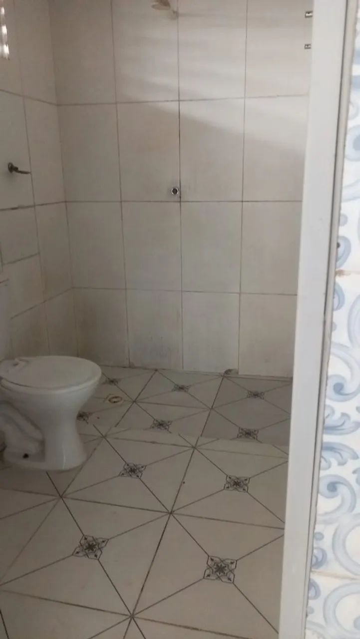 Aluga -se uma casa  no 1 andar - Foto 3