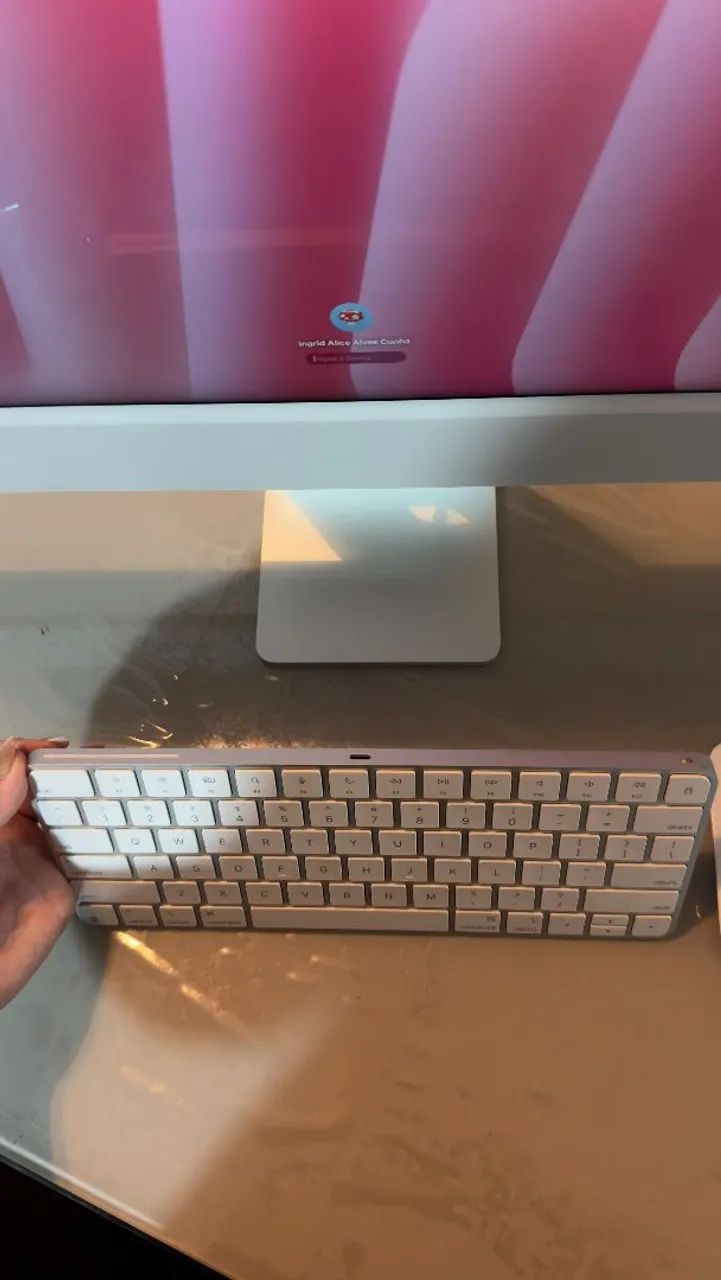 iMac 24, M4 - 16GB RAM | 256GB SSD | Prata - Foto 2