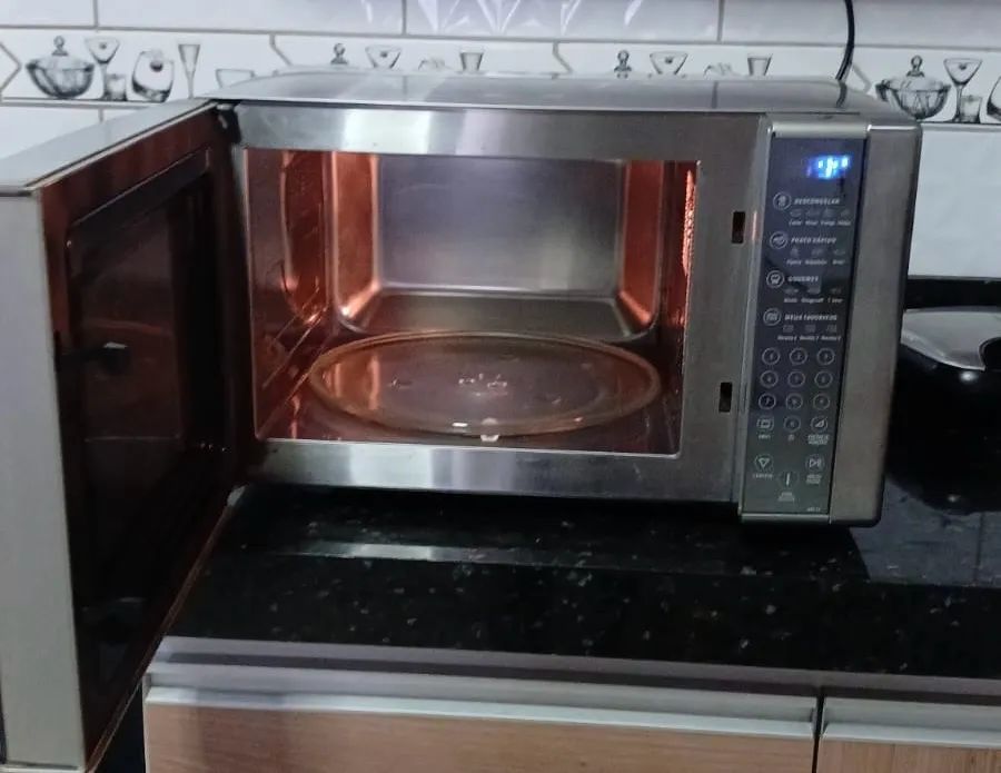 Microondas Electrolux inox  - Foto 2