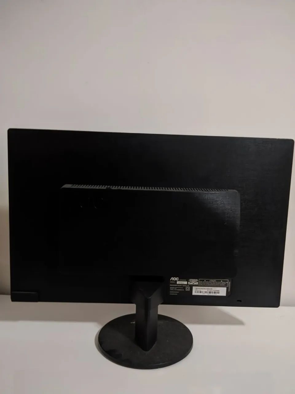 Monitor AOC E970SWNL - Foto 3