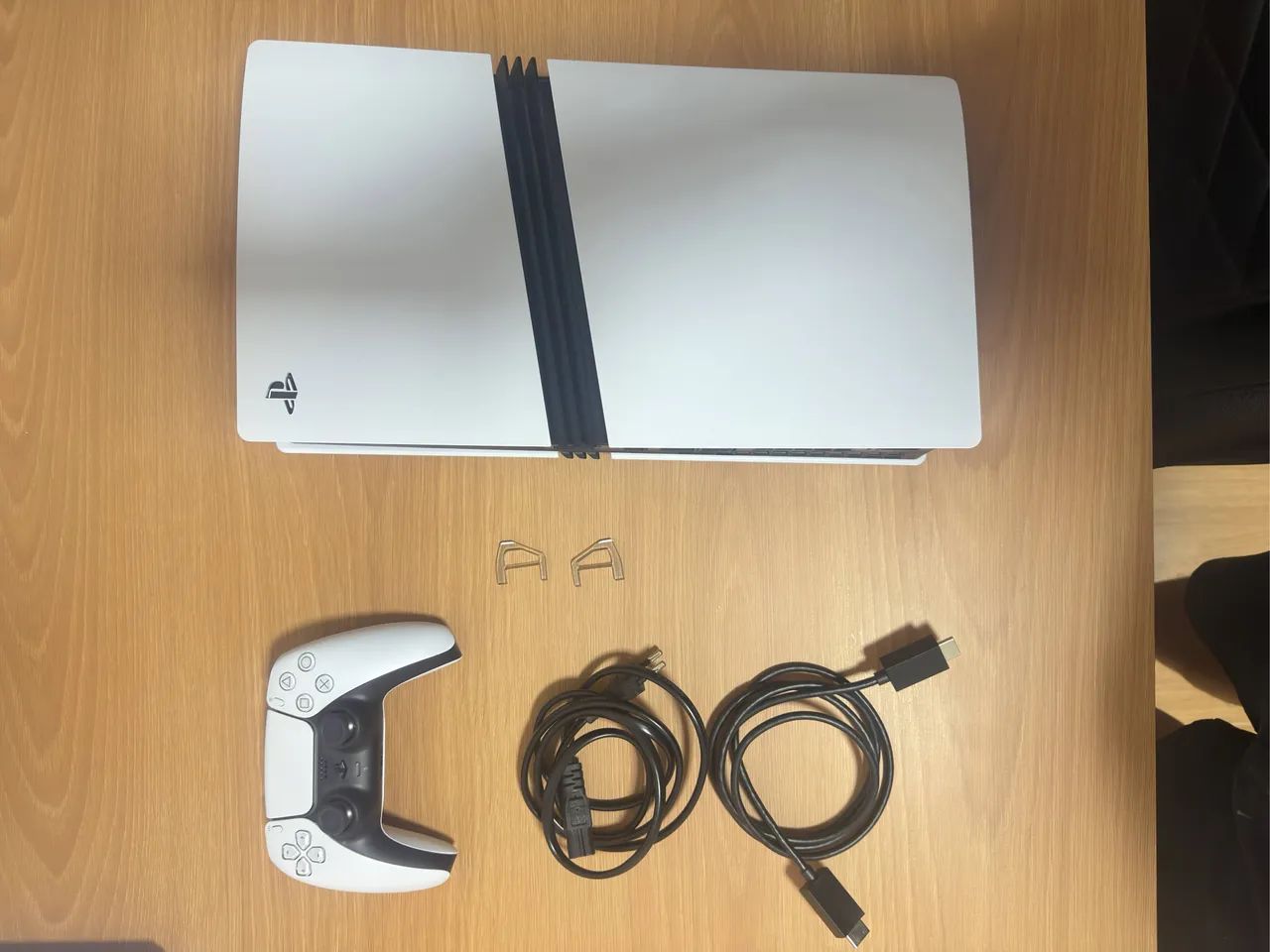 PS5 PRO - SÓ 2 MESES DE USO - Foto 4