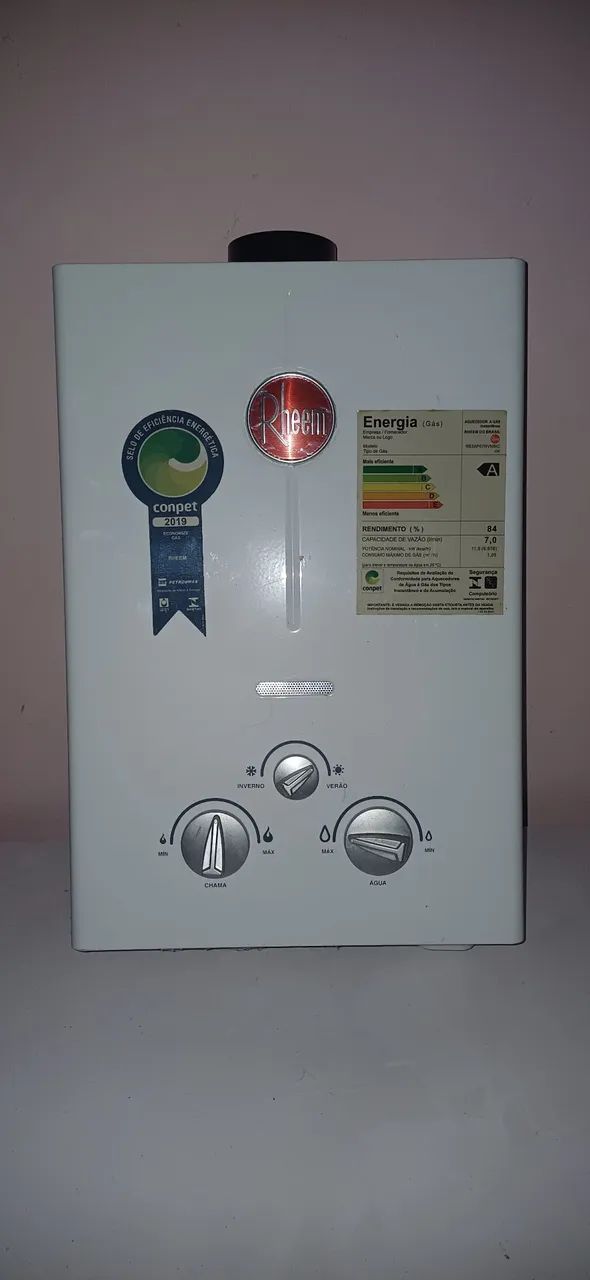 Vendo Aquecedor a gás Encanado 7 litros pra chuveiro ,Novíssimo . Não usado . Marca Rheem. - Foto 2