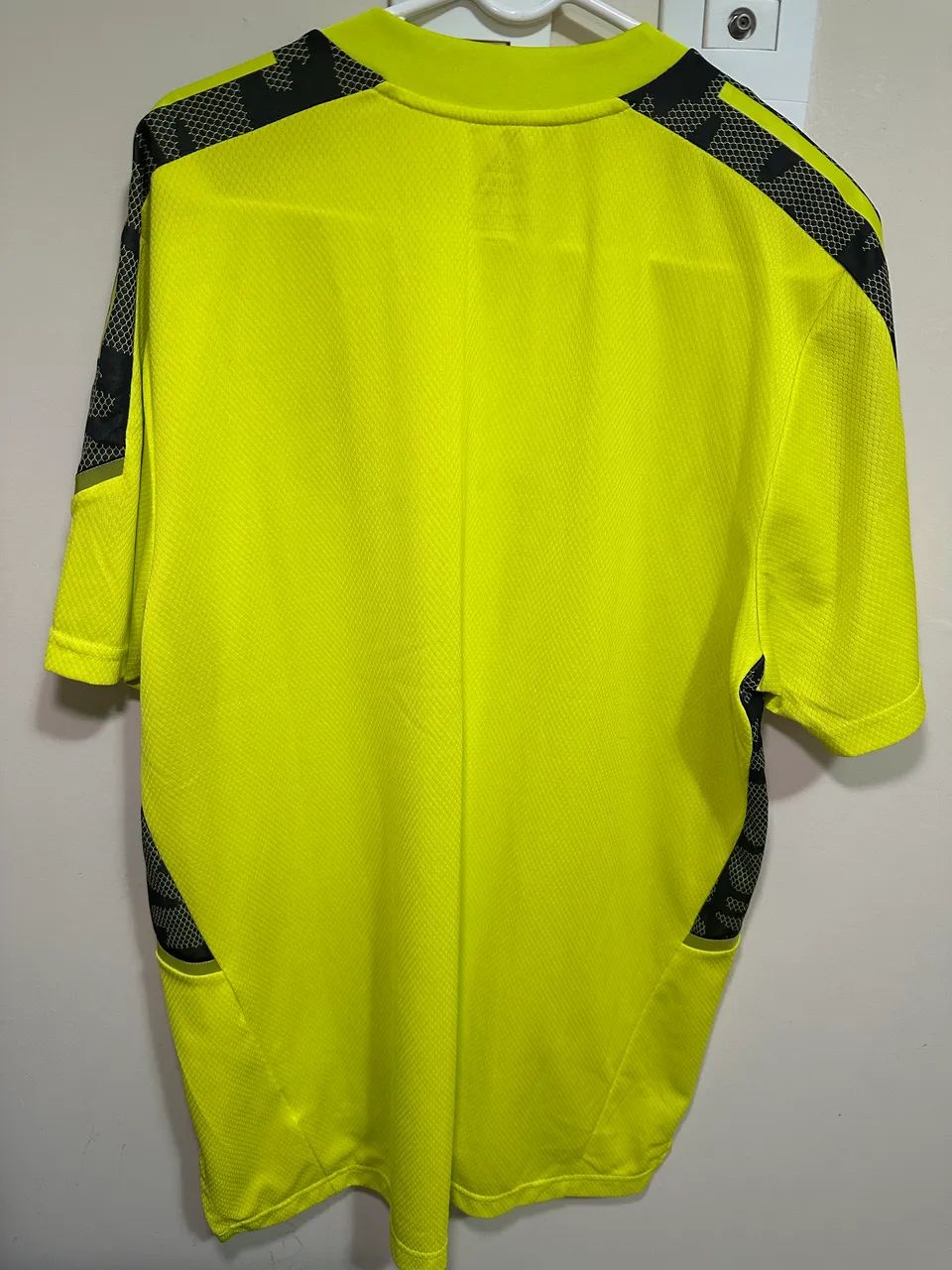 Camisa Internacional treino adidas 2021 G - Foto 3