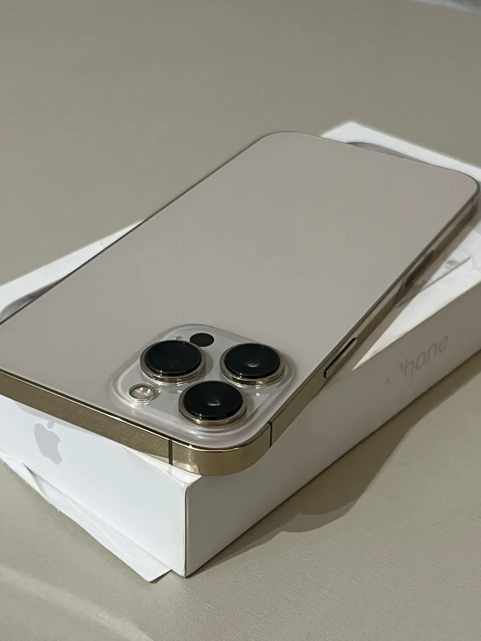 Iphone 13 pro max 128gb Gold Impecável  - Foto 4