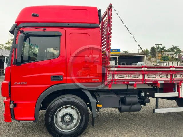 MB ATEGO 2426 2012 6X2  - Foto 4