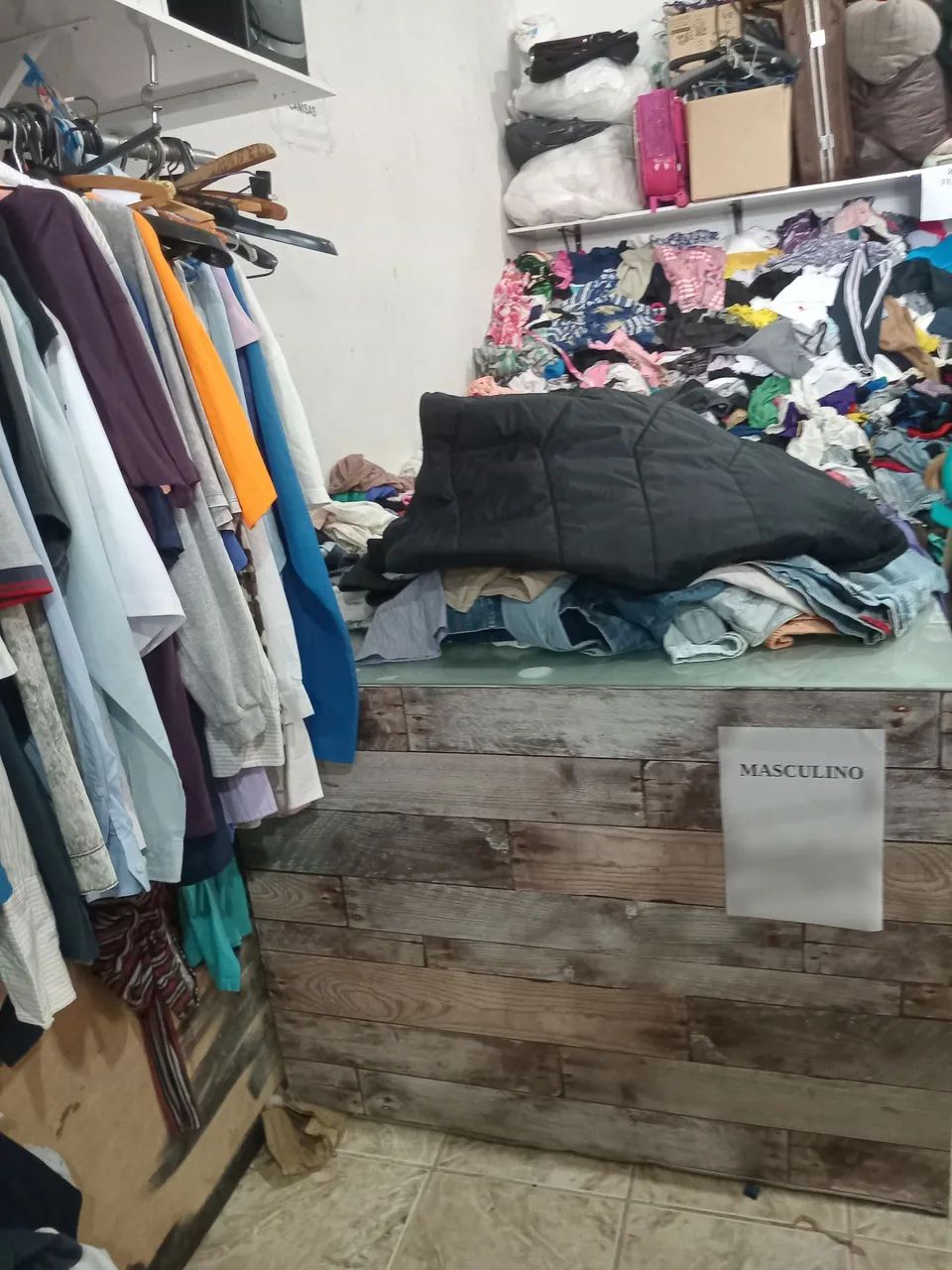 Peças de roupas variadas a partir de 1 real,para revender em bazar . - Foto 4