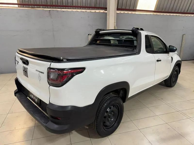 Fiat Strada Endurance 1.4 Flex 8V CS Plus 2023 - Foto 4