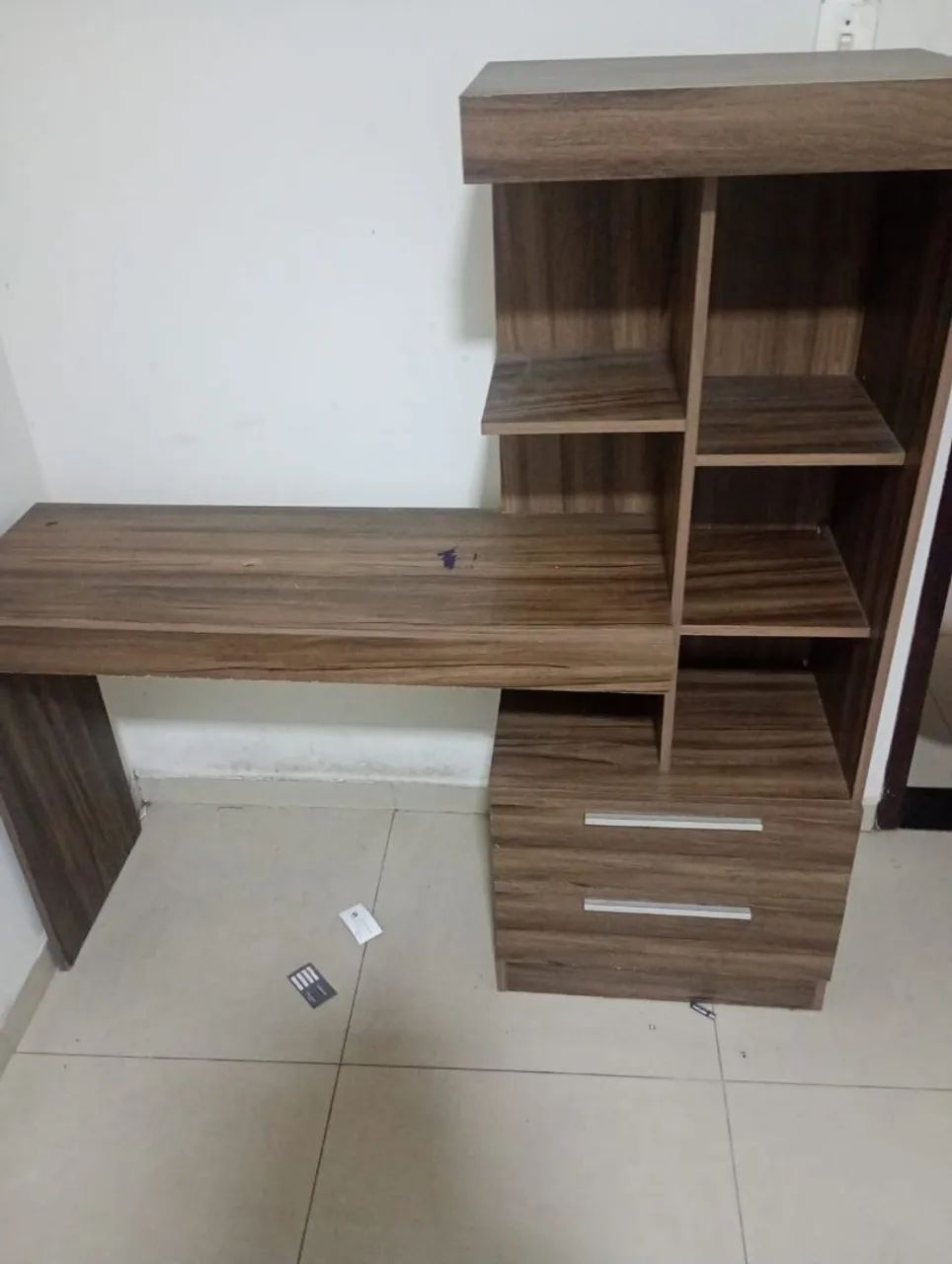 Desk65570168808579120