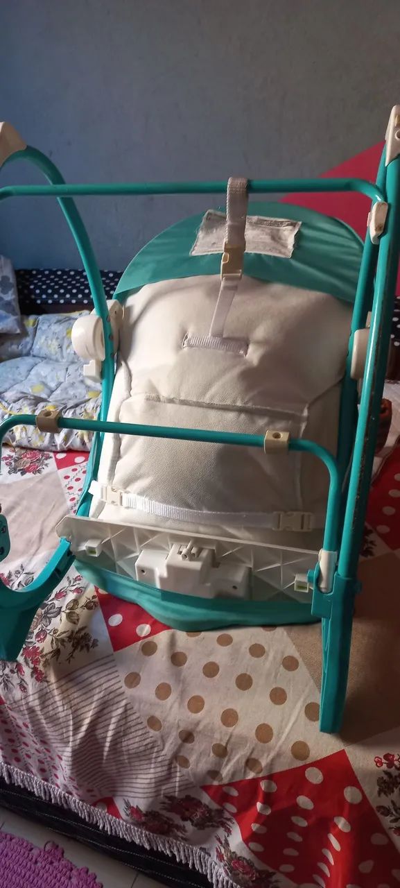 Vendo caderinha de bebe conservado pouco uso  - Foto 3