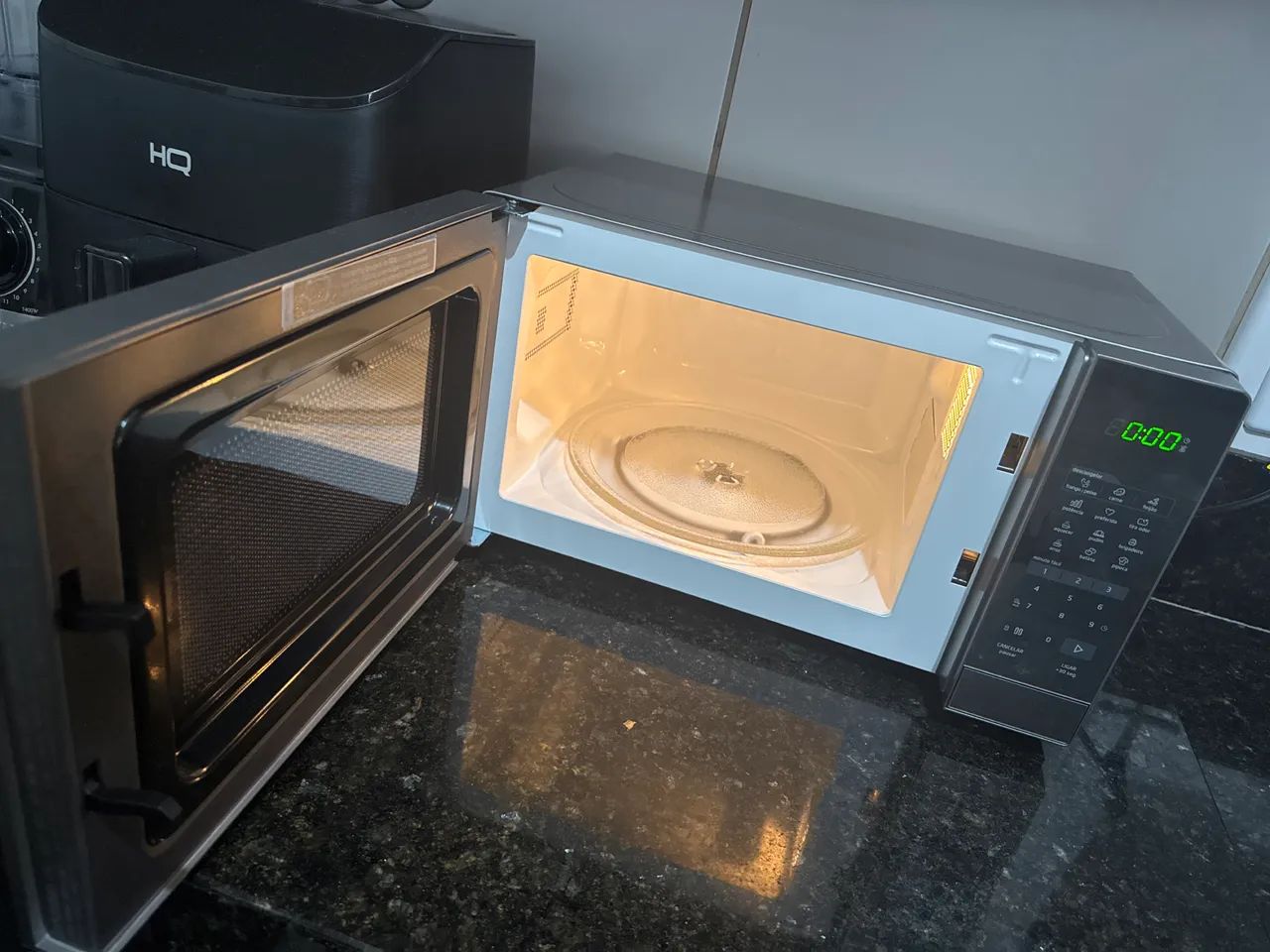 Vendo microondas novo e lacrado  - Foto 2