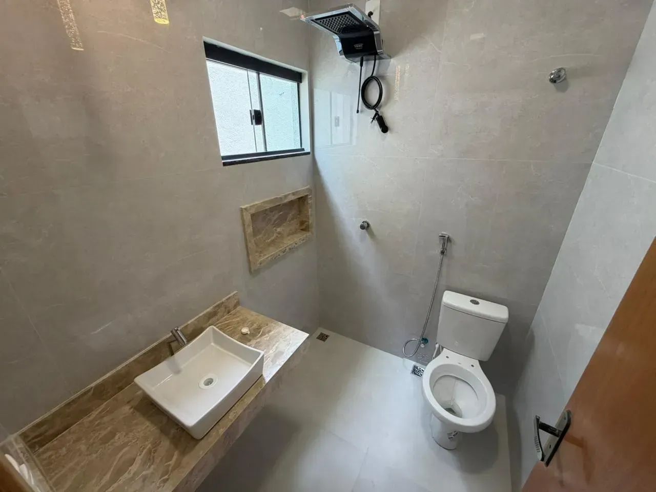 1006 sul , ARSE 102 , casa  3/4 sendo 1 suíte - Foto 4