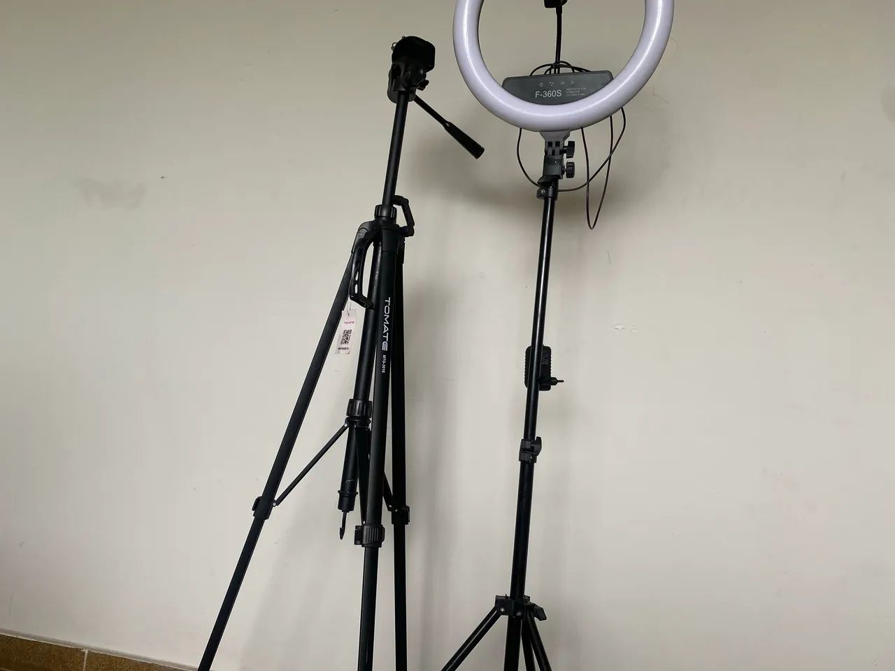 Kit tripé, Ring Light + microfone de mesa 