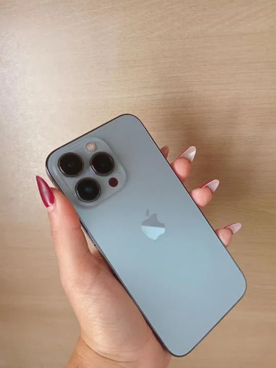 Iphone 13 pro. Bateria 77%. 128GB - Foto 2