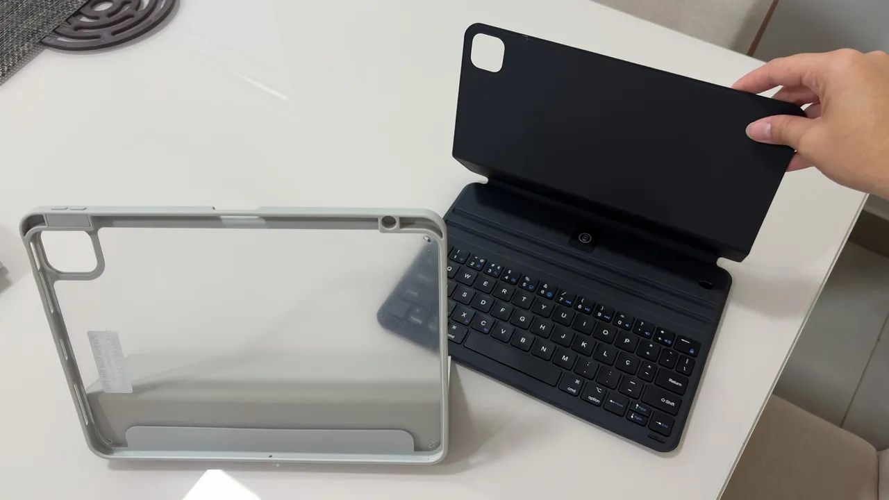 Capa magnética com teclado iPad Air de 10,9 / 11 e Pad Pro de 11 - Foto 3