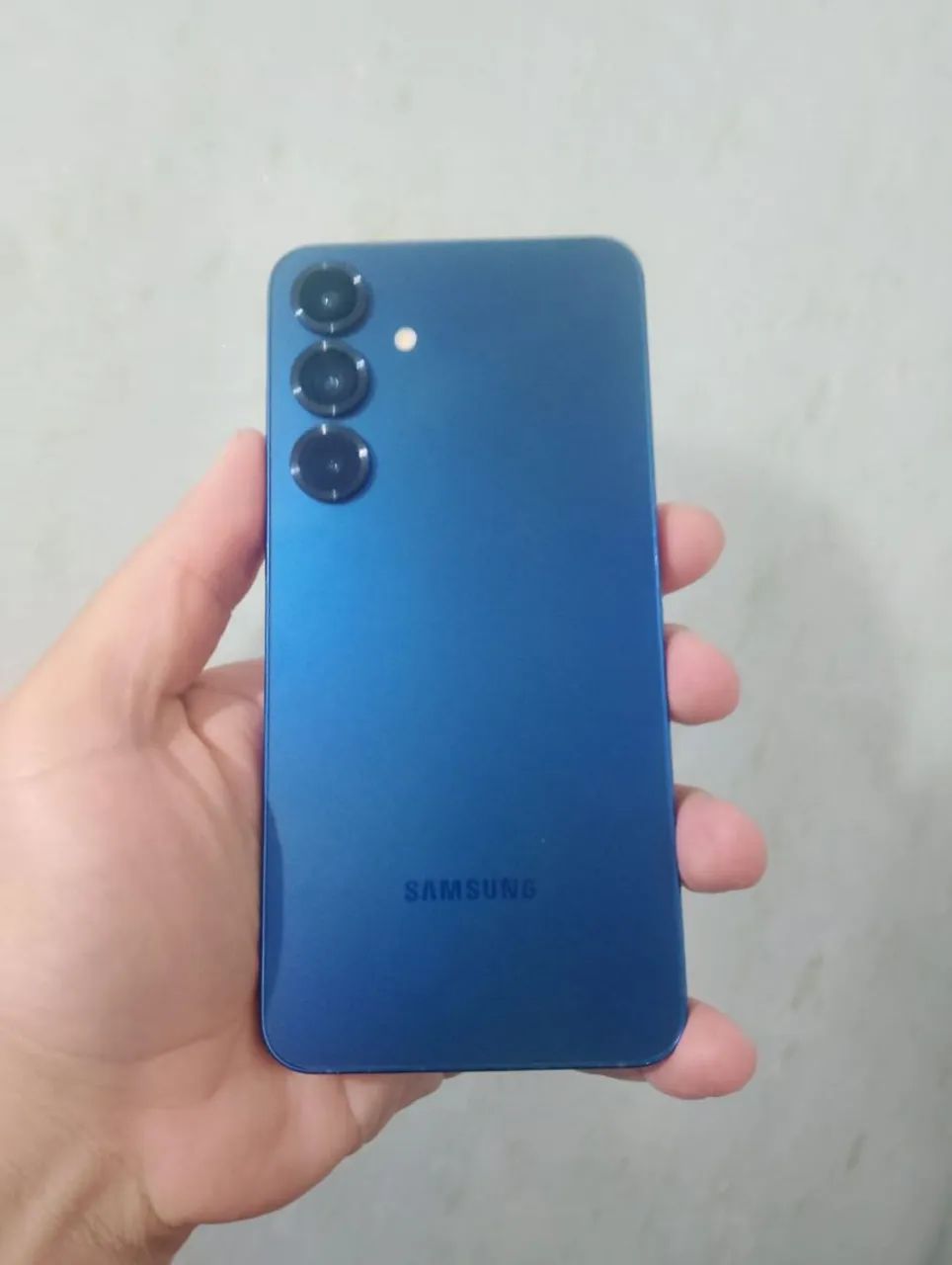 Vendo ou troco lindo S 25 plus - Foto 2