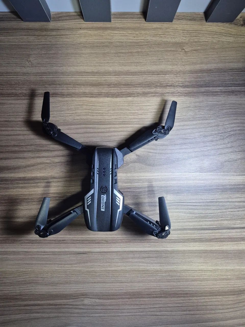 Drone E99 com Câmera - Foto 2