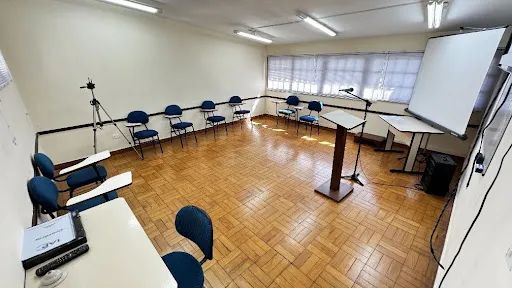 VENDE-SE CASA COMERCIAL NAS GRAÇAS - 381,80m2 - Foto 3