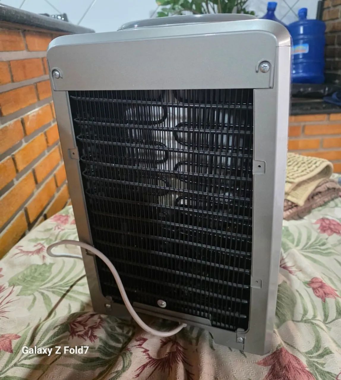 BEBEDOURO ELECTROLUX COMPRESSOR - Foto 3