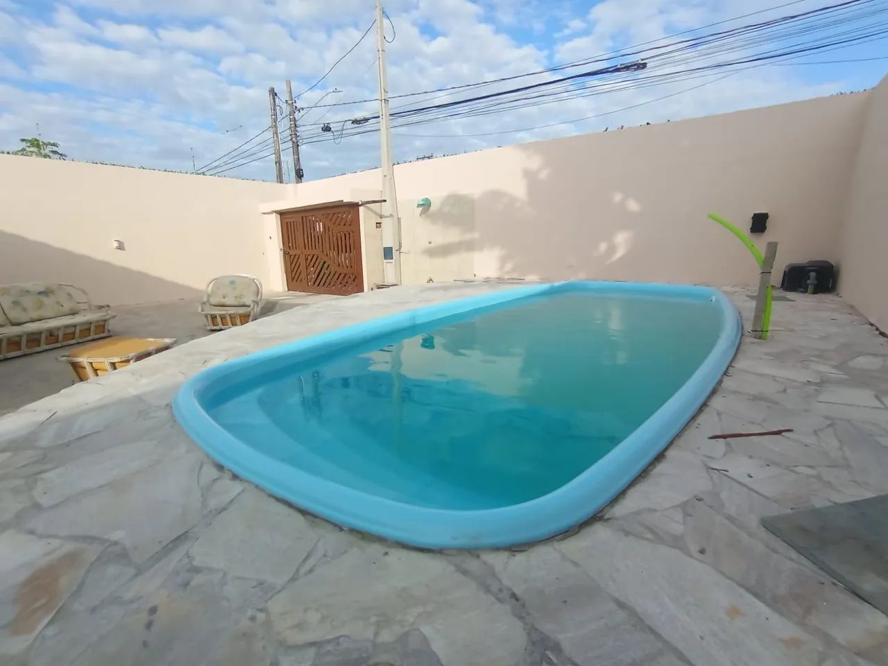 ALUGA-SE CASA PARA TEMPORADA EM ITANHAÉM - SP - Foto 4