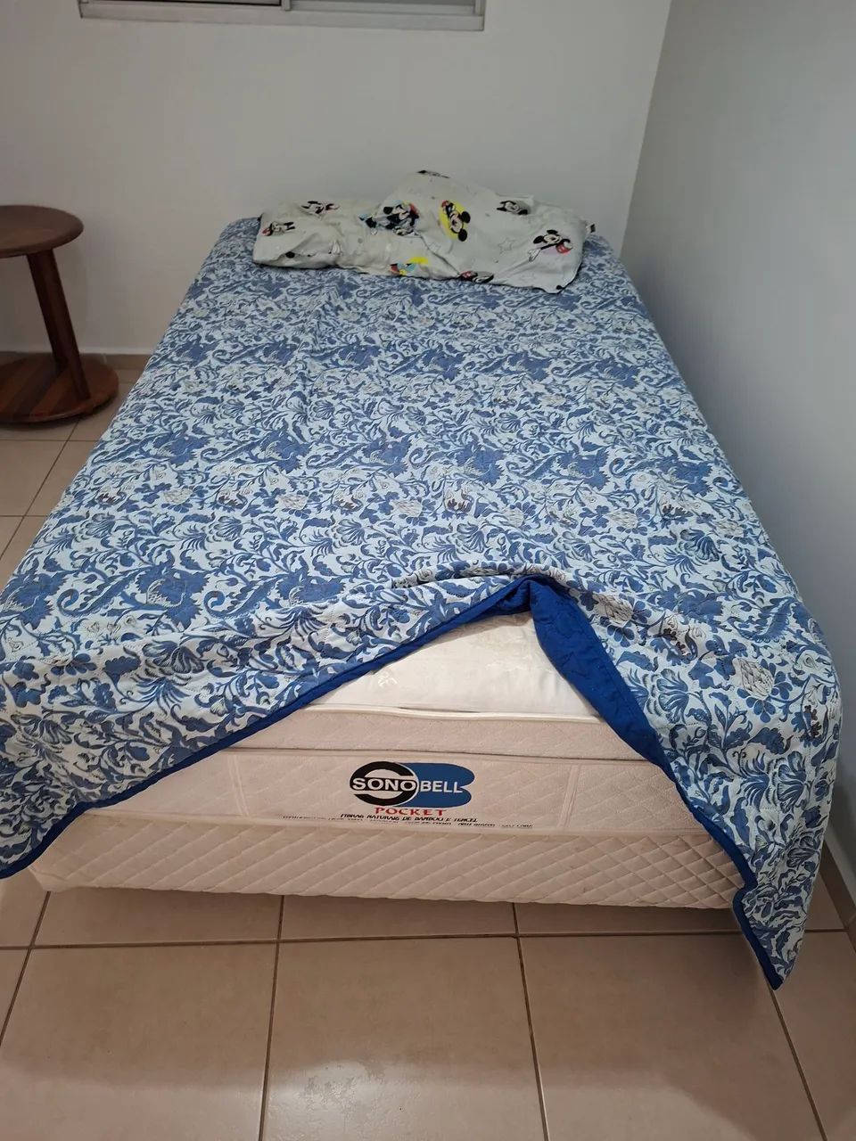 Cama solteiro 2,00 X 1,22