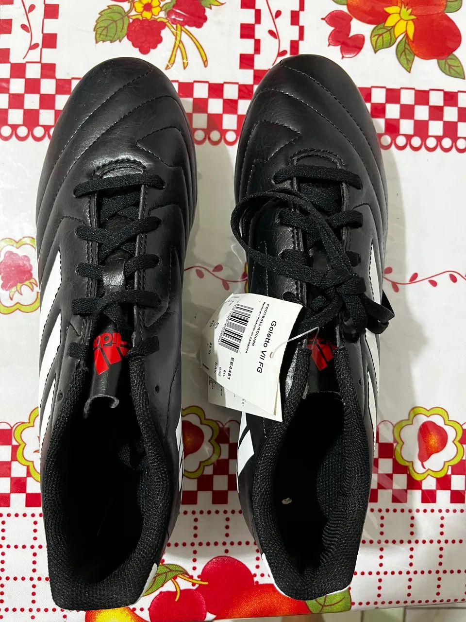  Chuteira Adidas, Nova, Original e com Qualidade! - Foto 2