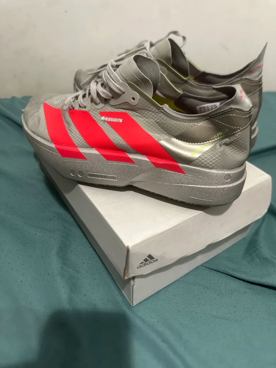 Tênis Adidas Adizero - Foto 2