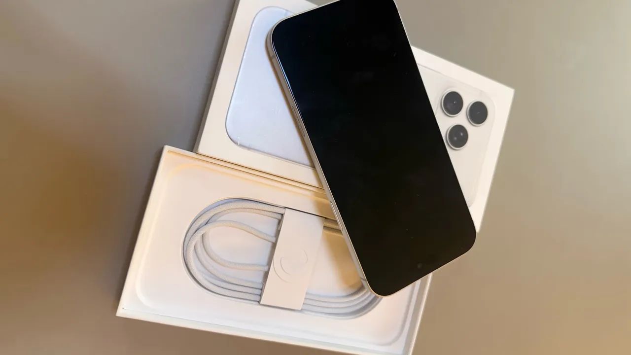 IPHONE 18 PRO MAX 1TB - Foto 3