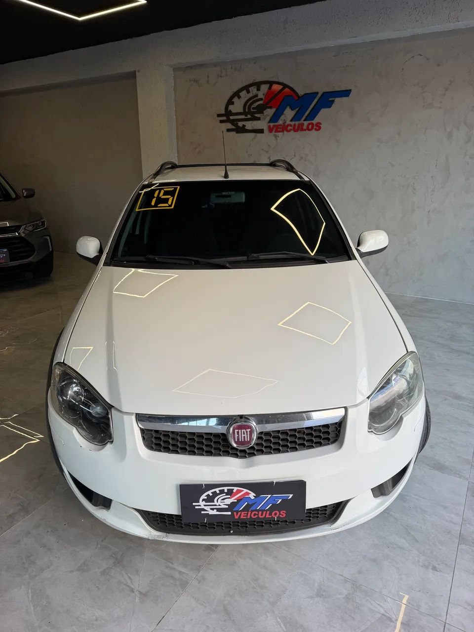Fiat Strada Trekking 1.6 16V Flex CD 2015 - Foto 2