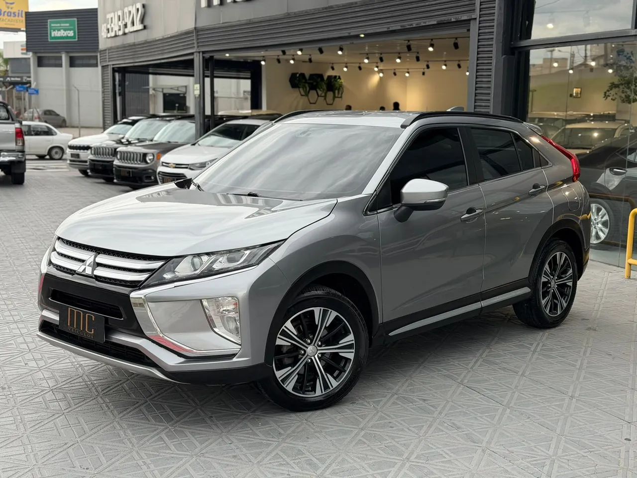 Mitsubishi Eclipse Cross HPE 1.5 16V 165cv AUT 2020 - Foto 2