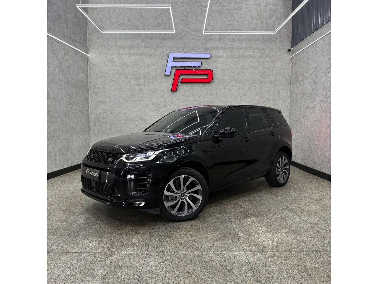 Land Rover Discovery Sport 2025