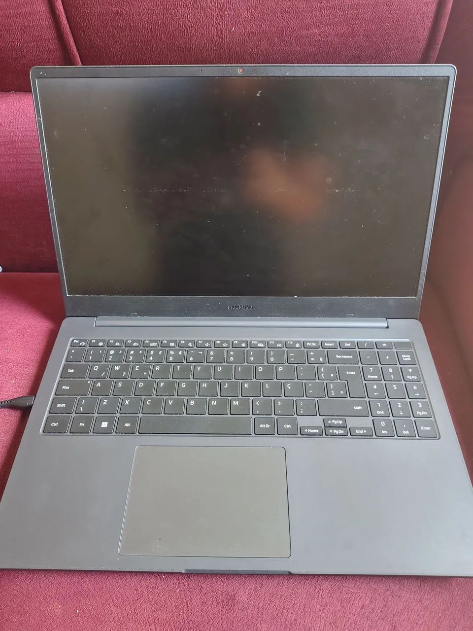 Samsung book 2  está com defeito 