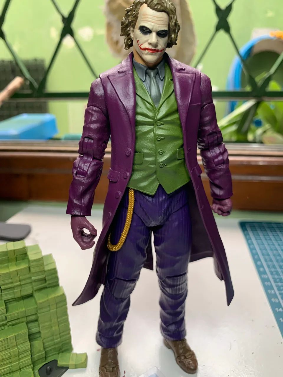 Coringa joker heath ledger dc mcfarlane multiverse - Foto 4