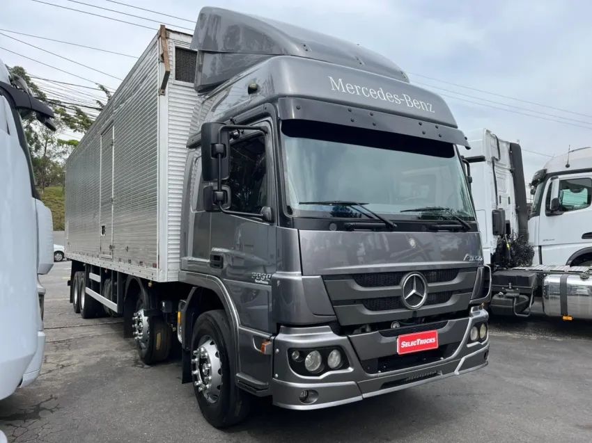 MB ATEGO 3030 LTA ANO 21/22 COM BAU
