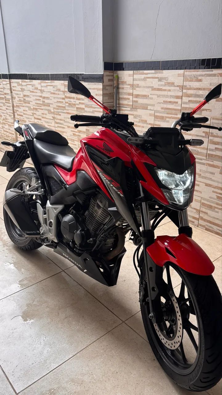 CB Twister 300  - Foto 3