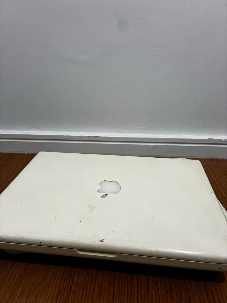 2 MacBooks Apple White antigos - Foto 4