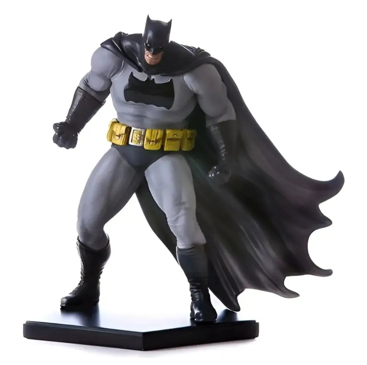 Iron Studios Batman (The Dark Knight) 1/10