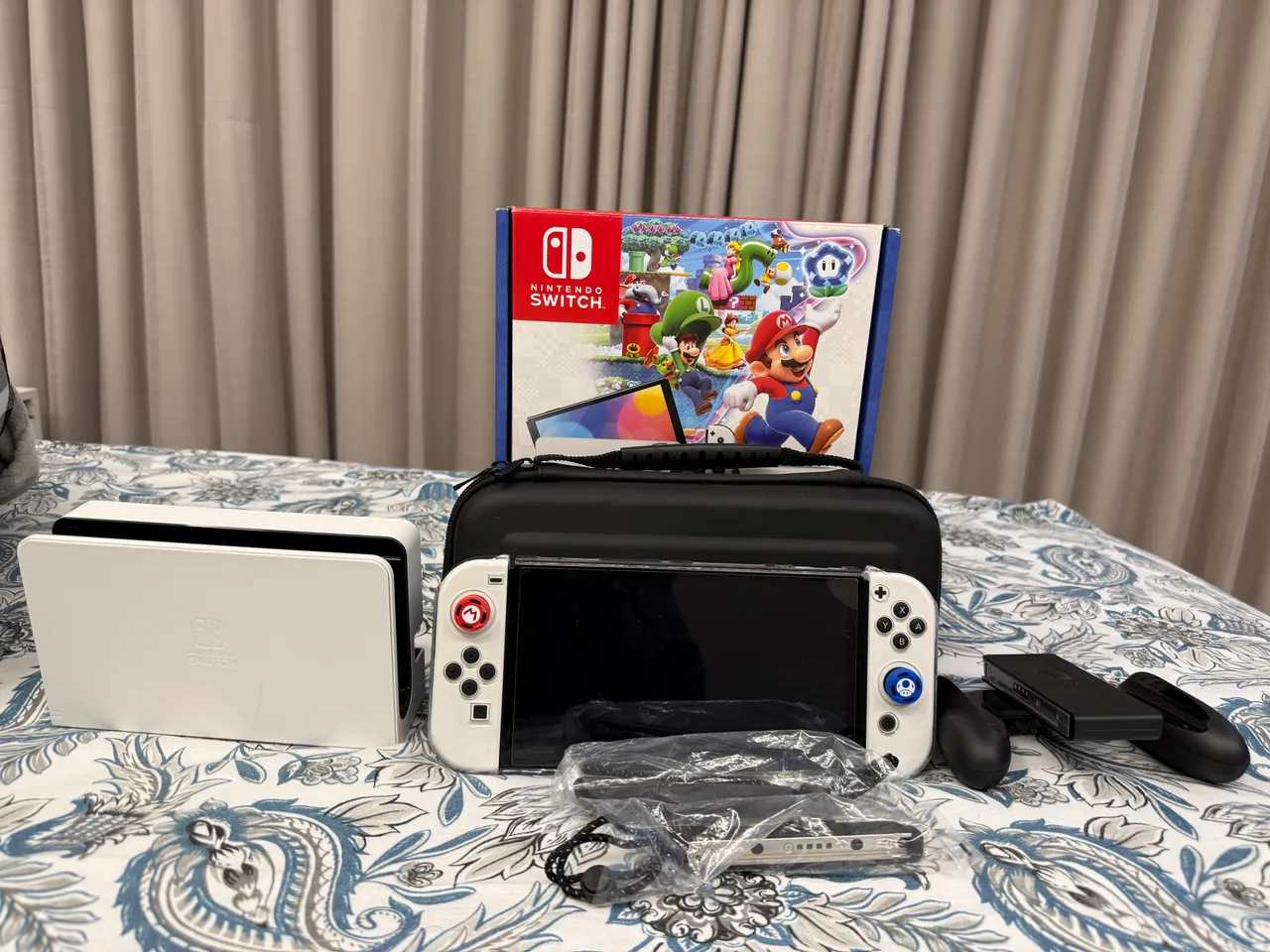 Ayn Thor Rainbow portátil 12GB 256GB Lacrado Faço Olx PAy