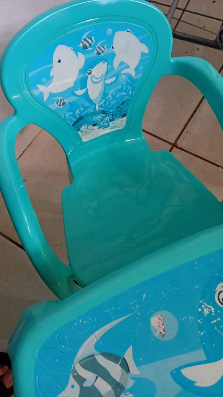 Mesa infantil com 2 cadeiras - Foto 2