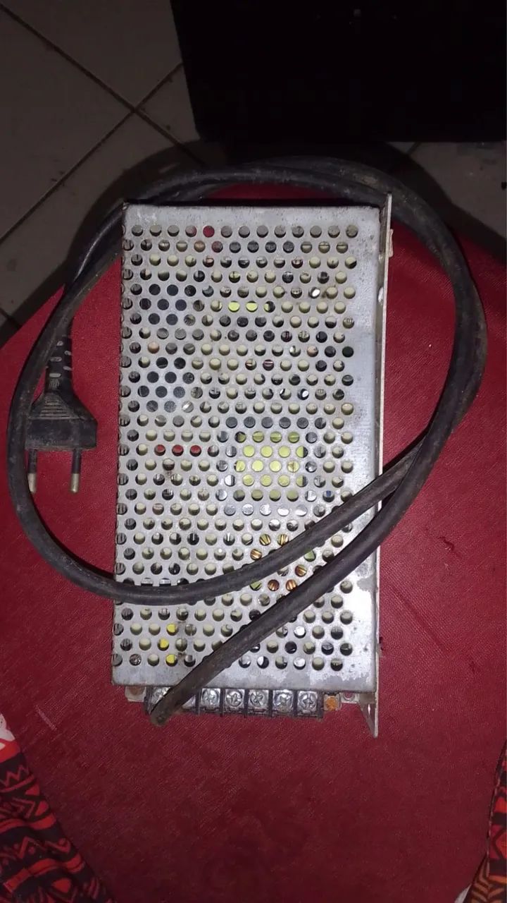 fonte chaveada 12 amp