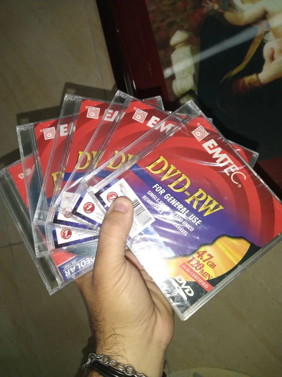 5x DvDs-RW regravável novos lacrados emtec