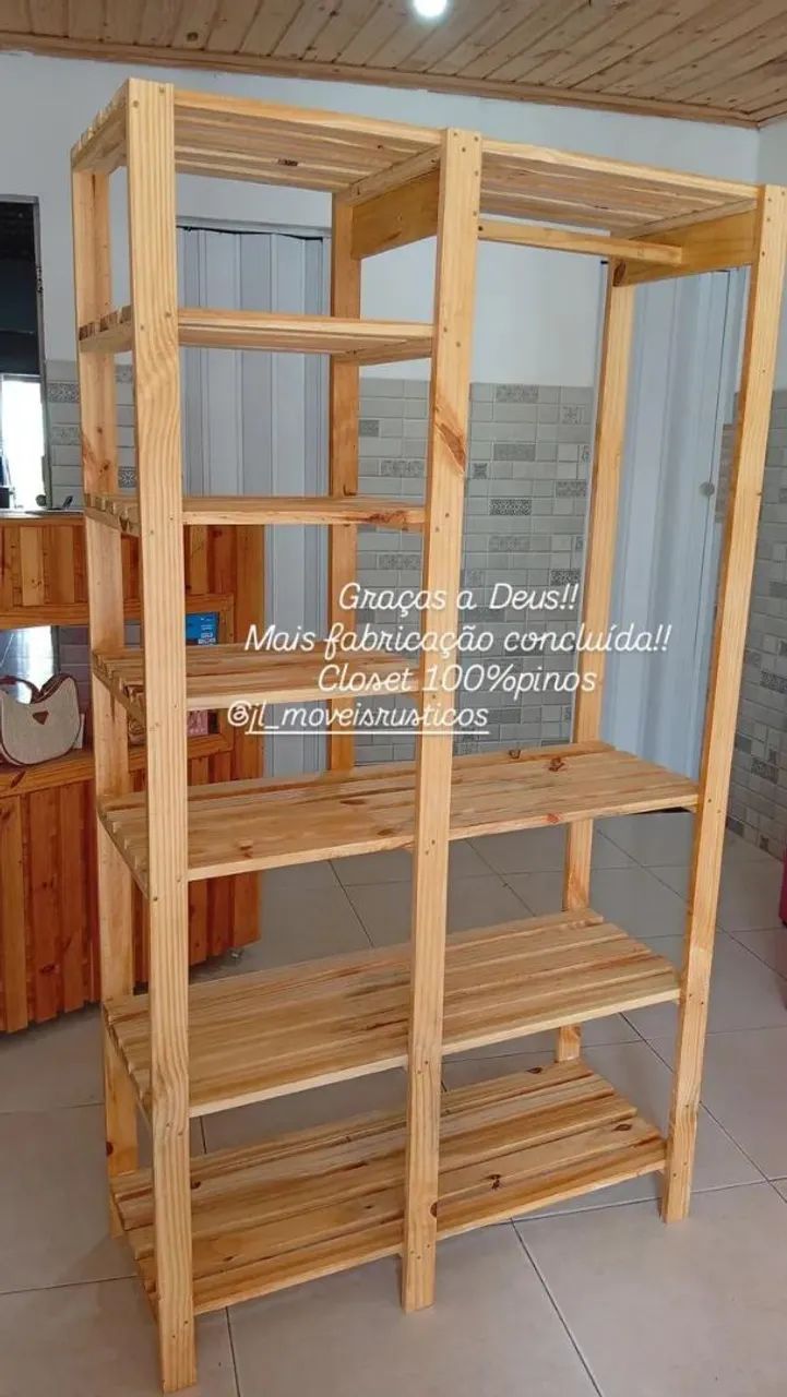 Vendo closet em pinos 