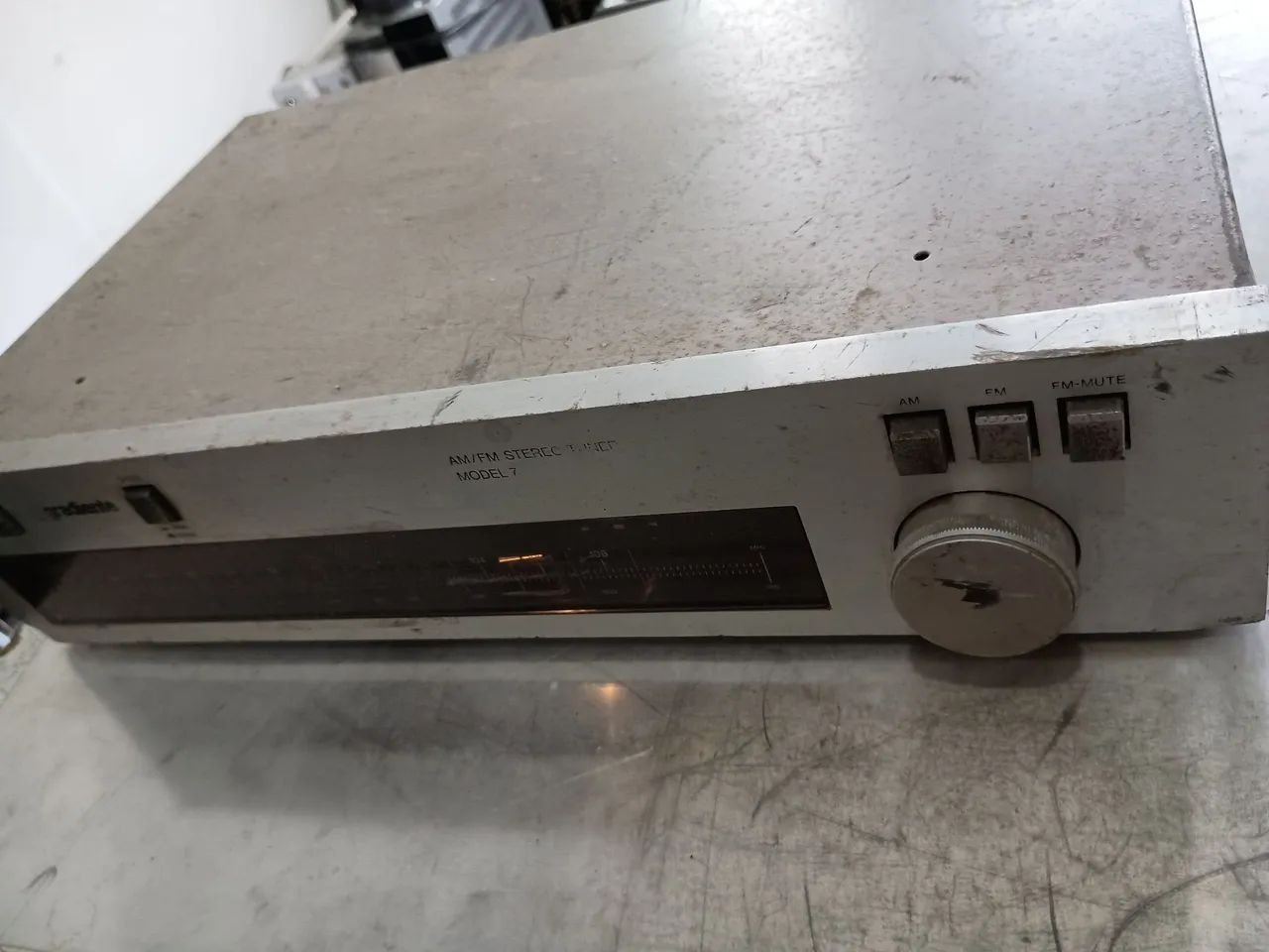 Sintonizador Gradiente Model 7
