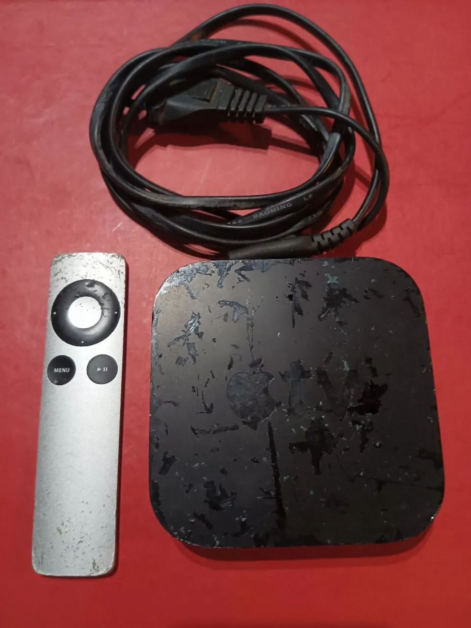 Dispositivo de streaming Apple TV. LEIA O ANÚNCIO 