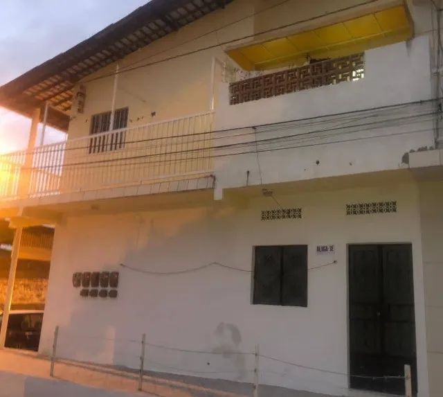 casa com ponto comercial e um apartamento - Foto 4
