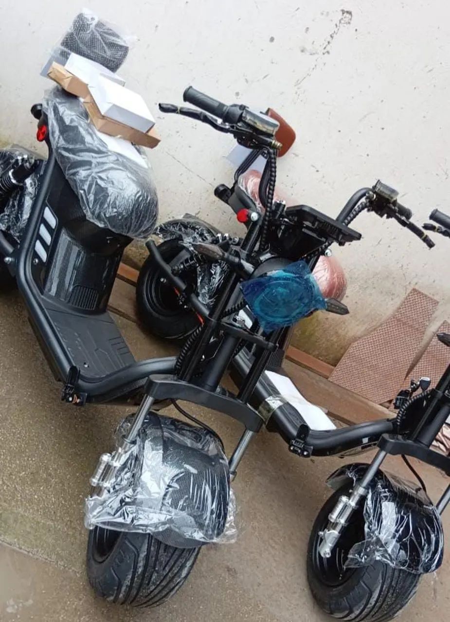 Scooter - Nova na Caixa / Plástico - Foto 3