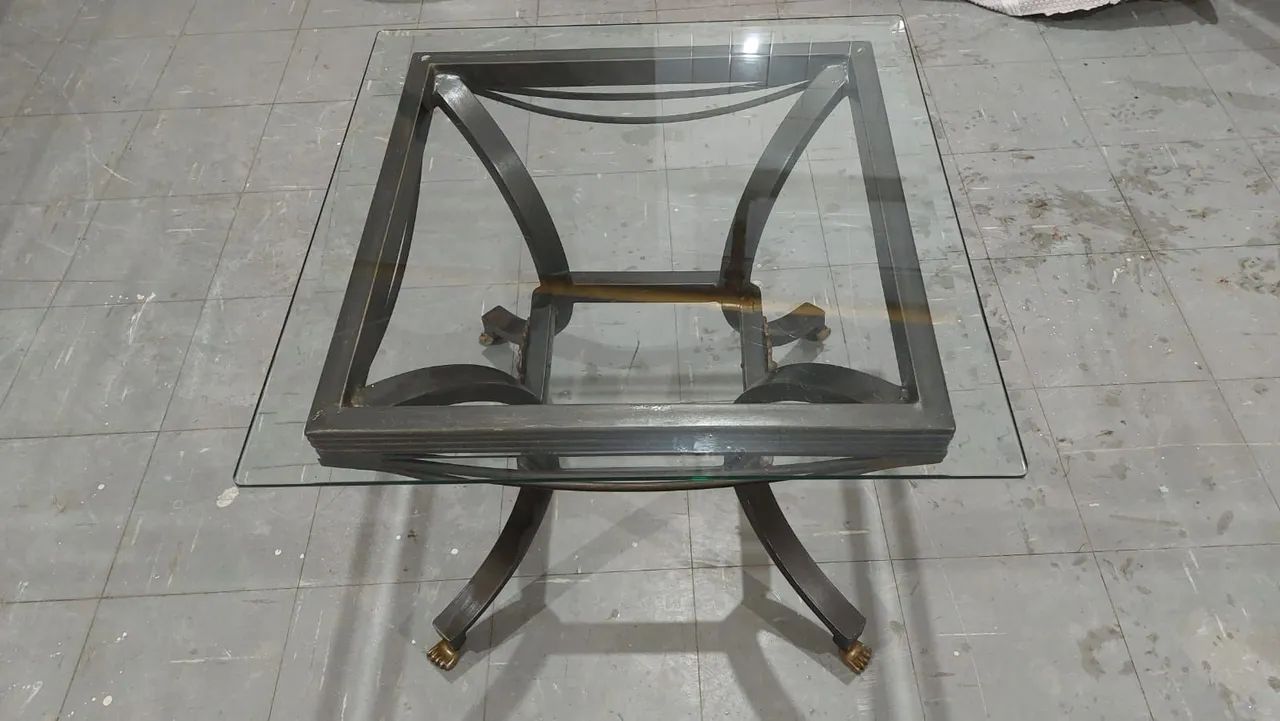 Mesa  de centro antiga